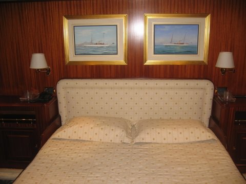 Benetti Yacht MIZAR - VIP Cabin