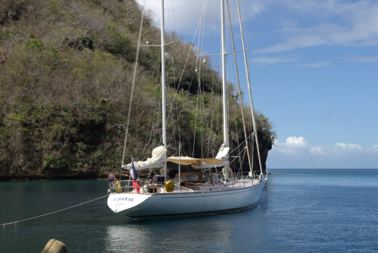 Bernic II - At Anchor