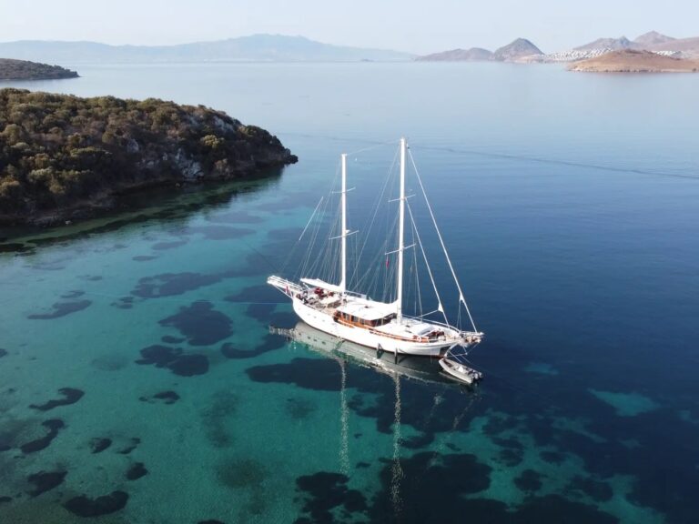 Beyaz Lale Sailing Yacht
