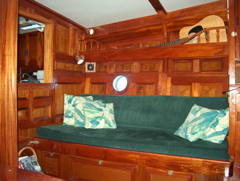 Bonnie Lynn - port stateroom