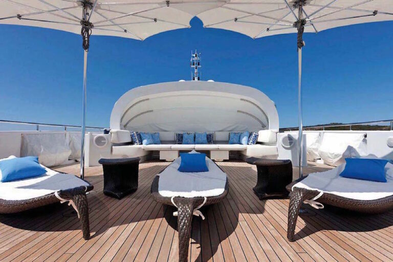 Bow Deck