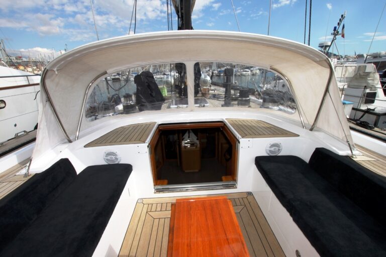 Bristolian - Cockpit
