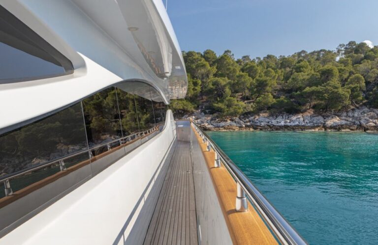 Side Deck