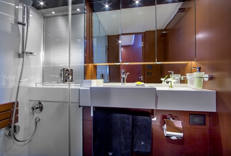 CALYPSO -  Master Cabin Ensuite