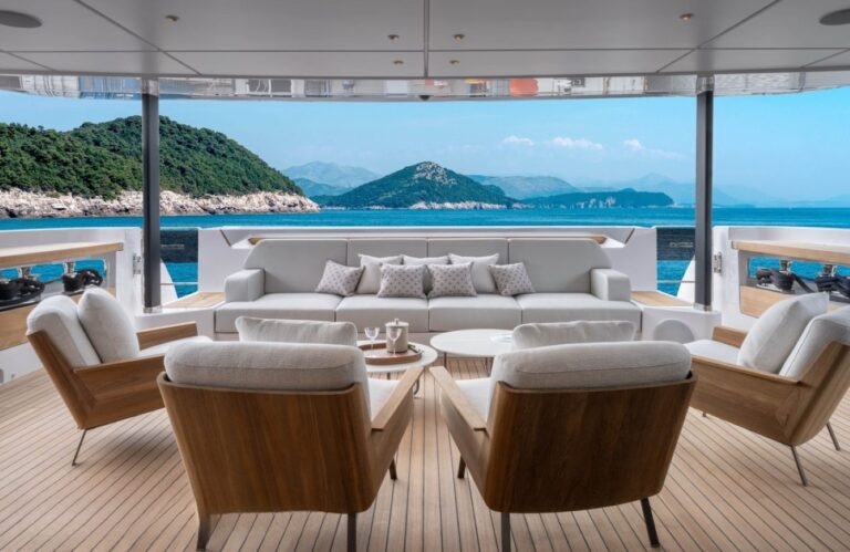 Exterior Relaxation Area