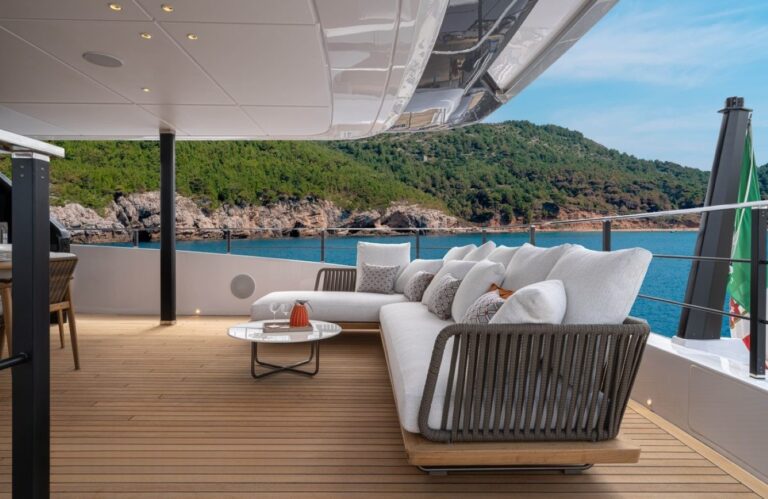 Exterior Relaxation Area