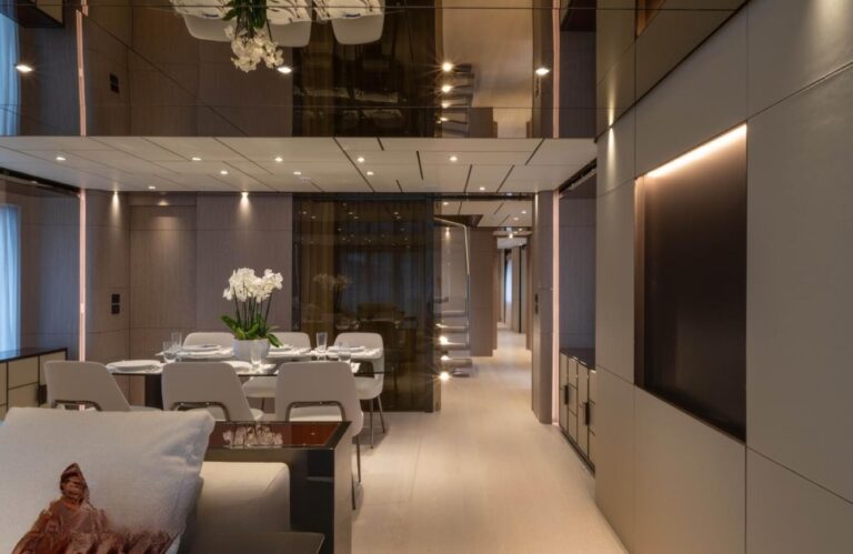 Main Dining