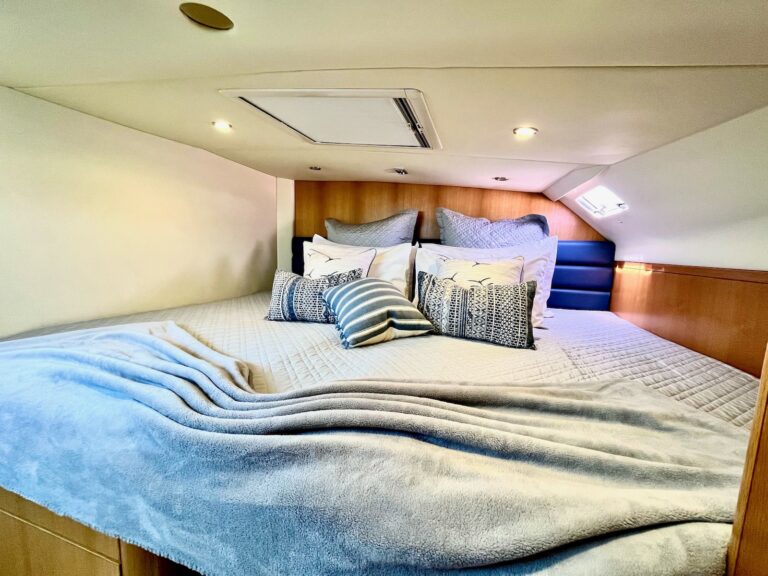Double Cabin