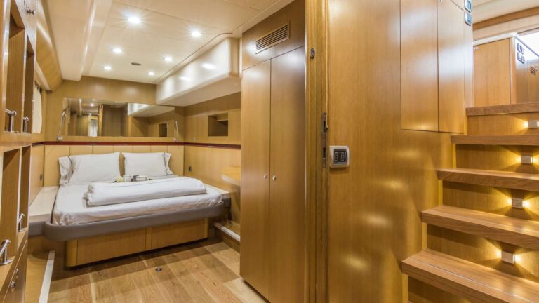 Guest Cabin