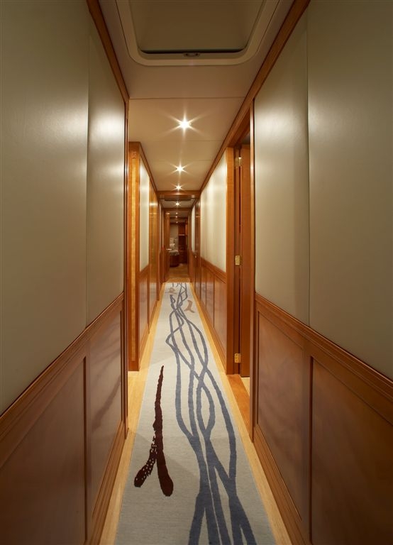 CINDERELLA IV - Guest Hallway