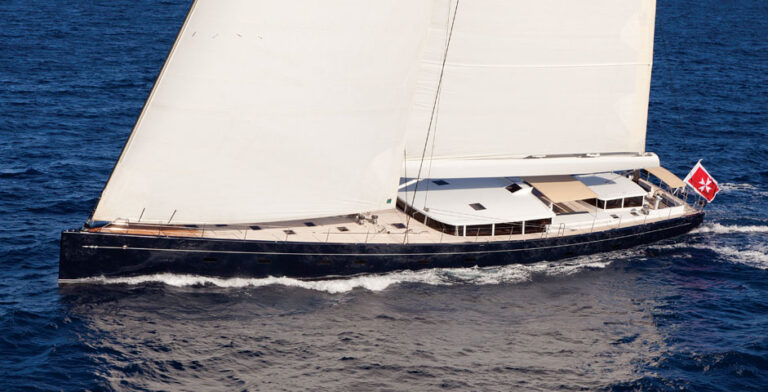 CINDERELLA IV - Main shot