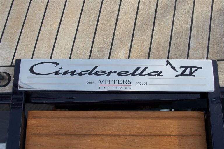 CINDERELLA IV - Welcome onboard
