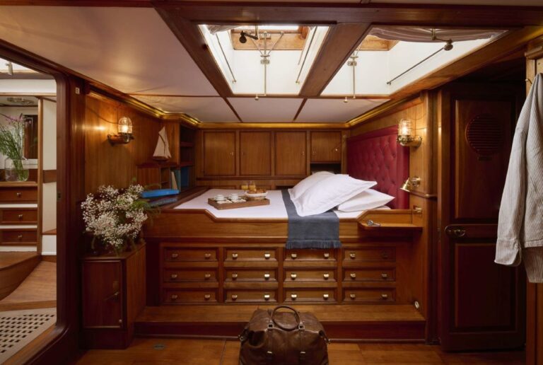 Master Cabin Alternative View