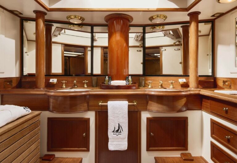 Master Ensuite