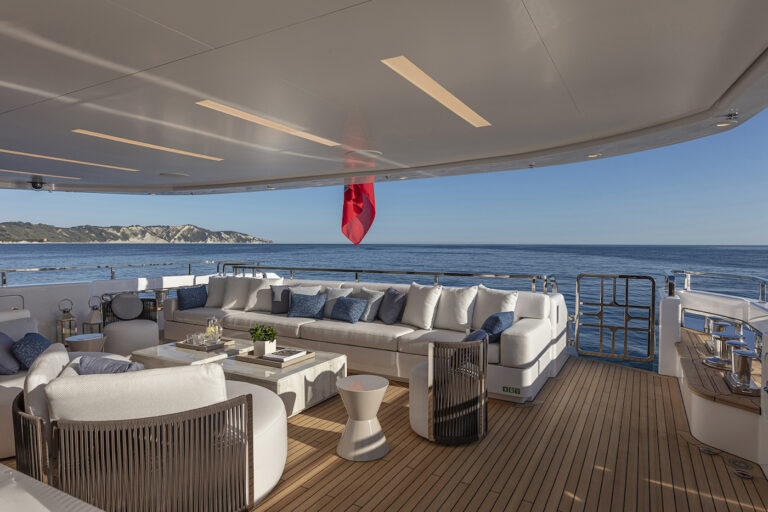 Aft Deck Seating
