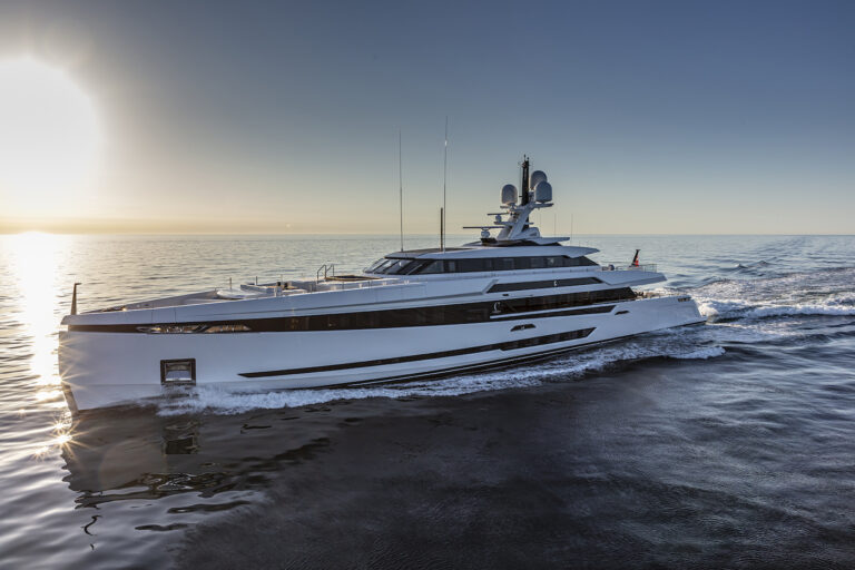 COLUMBUS SPORT 50 Superyacht K2 Cruising