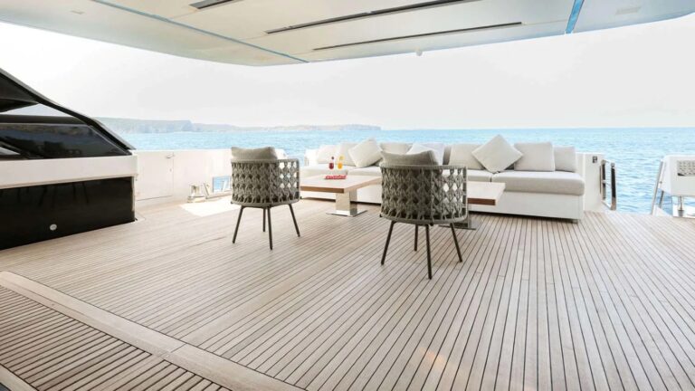 Exterior Relaxation Area
