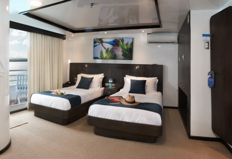 Twin Cabin