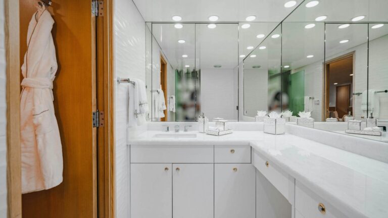 Master Ensuite