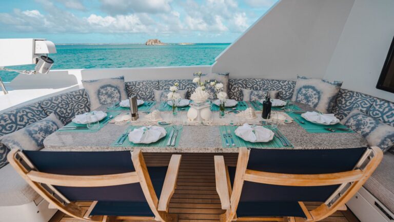 Alfresco Dining