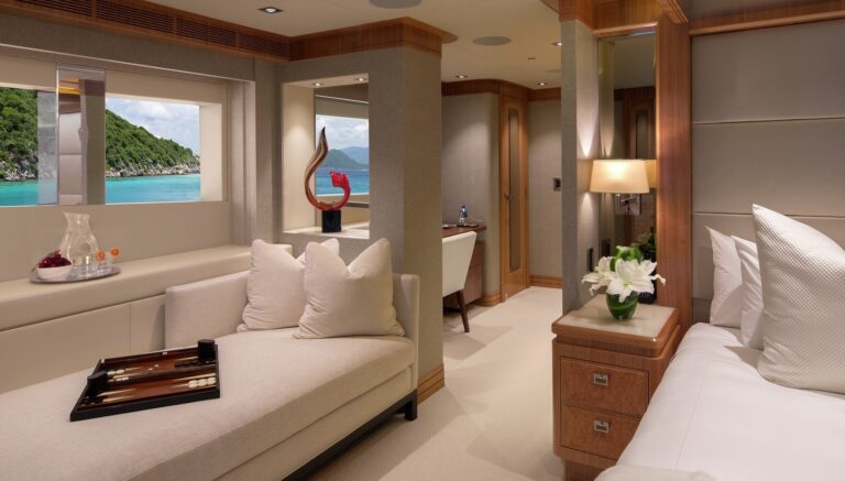 Master Suite Lounger And Study