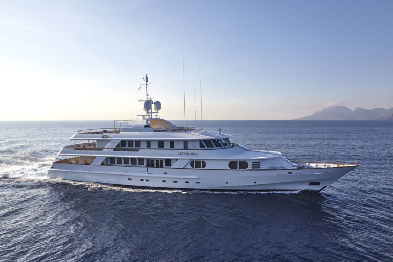 LADY ELLEN II