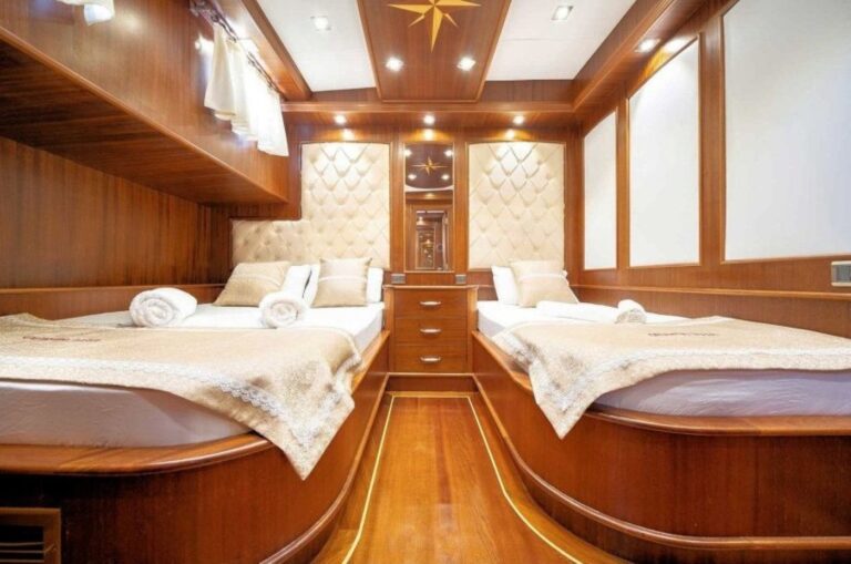 Cabin WIth Double Bed