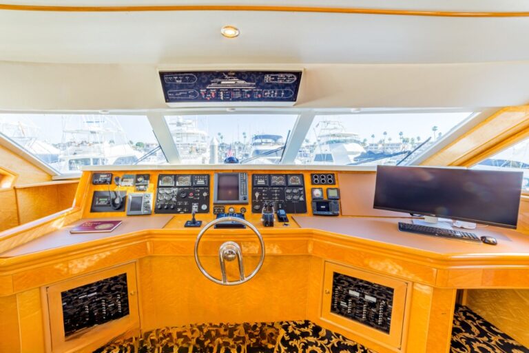 Captains Area
