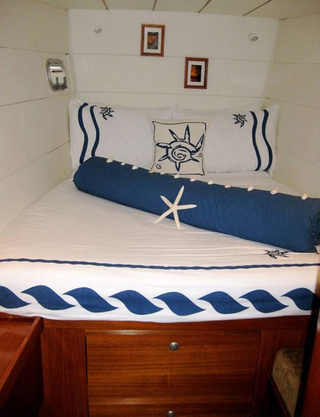 Cat AD ASTRA -  Guest Cabin 2