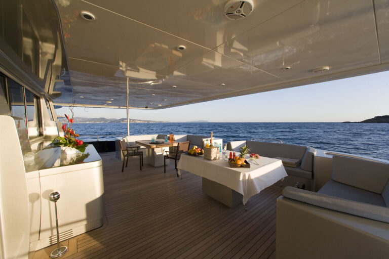 Catamaran BRADLEY -  Aft Deck
