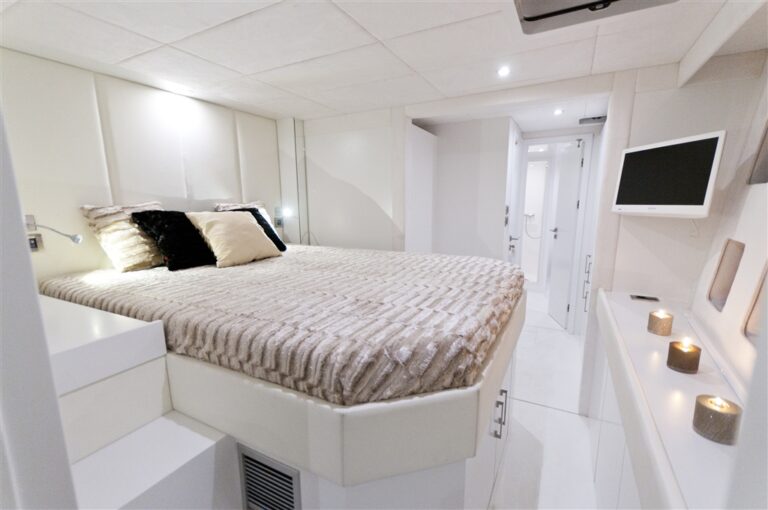Catamaran DREAMLINER - Guest Cabin 2