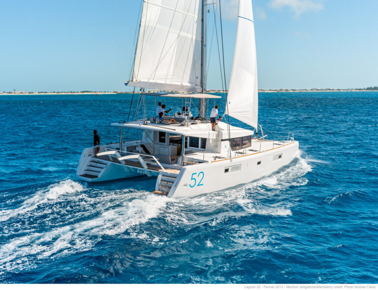 Catamaran KEPI - Sailing
