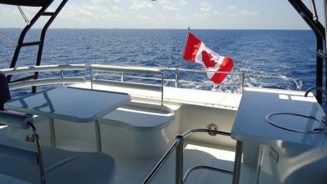 Catamaran MANZY -  Flybridge Looking aft