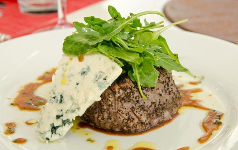 Catamaran SEA LEOPARD -  Cuisine 3