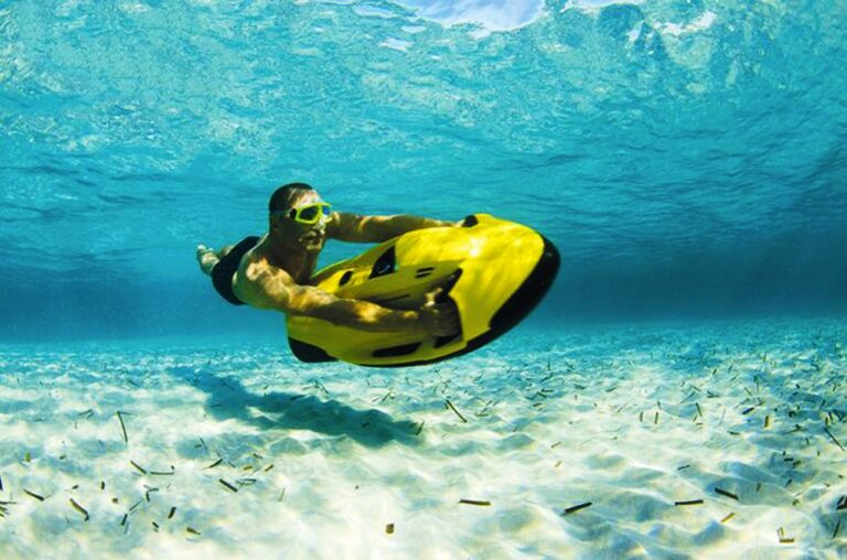 Catamaran SOMETHING WONDERFUL - Seabob