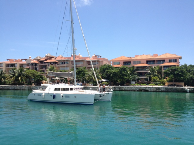 Catamaran WHISPERS - On Charter