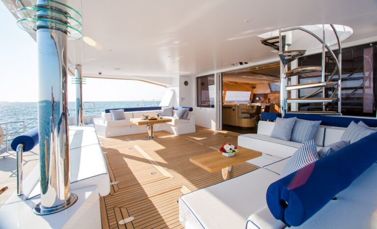 Catamaran WINDQUEST - Aft Deck