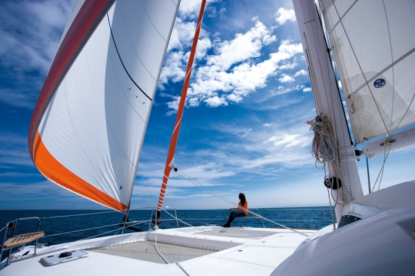 Catana 50 trampoline