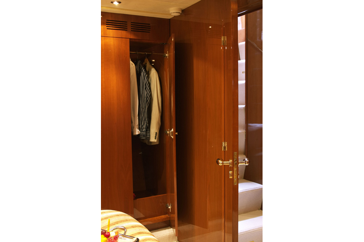 Champagne O Clock -  Storage