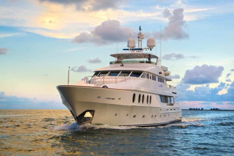 44M LUXURY SUPERYACHT