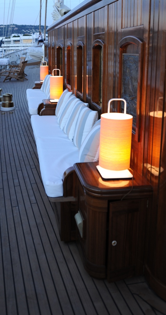 Classic Sailing Yacht XARIFA -  Port Side Seating