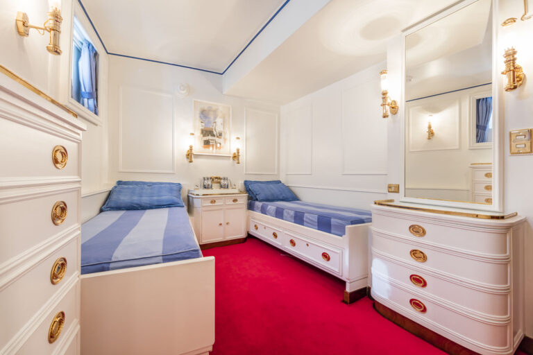 Classic sail yacht CROCE DEL SUD - Twin Cabin 2