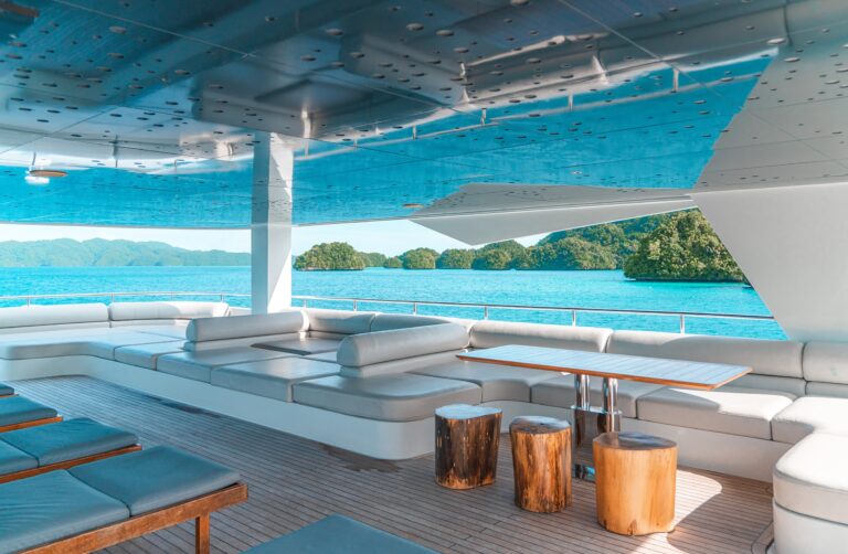 Flexible deck furnishings