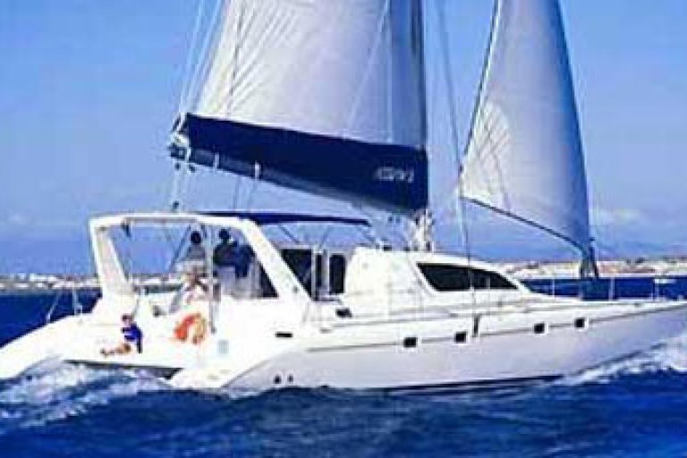 Sailing Catamrana Cool Change