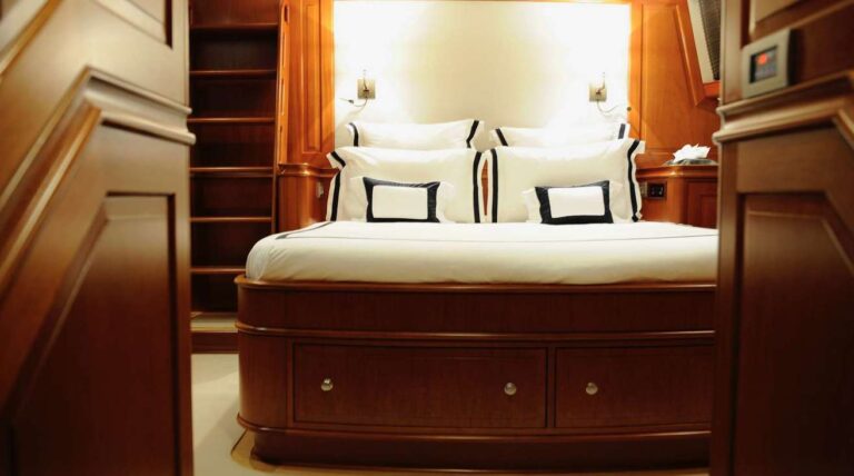 Corto Maltese Interior - Cabin