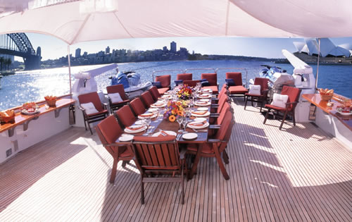 Cosmos Flybridge dinning