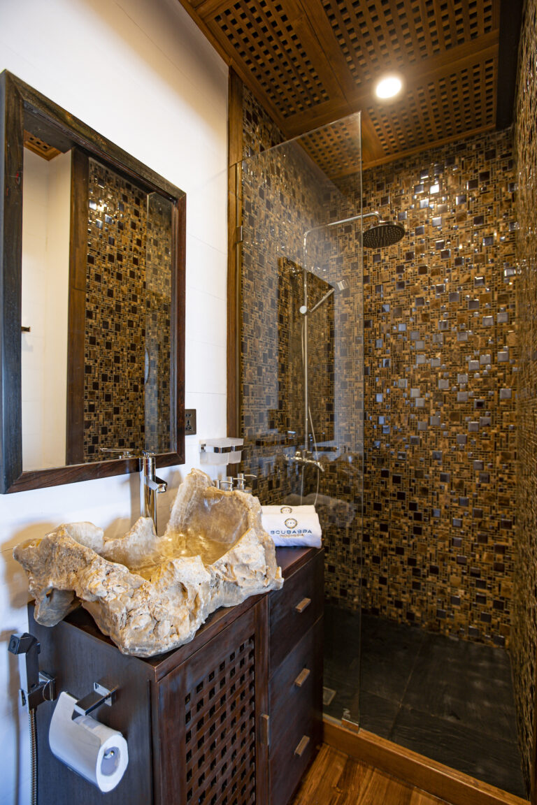 Cowrie Bathroom