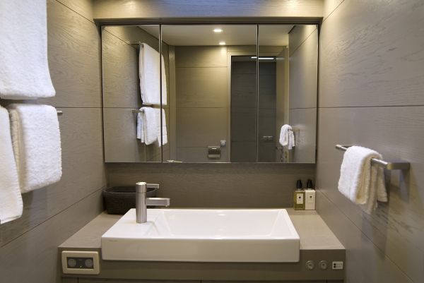 Crackerjack - Master Ensuite