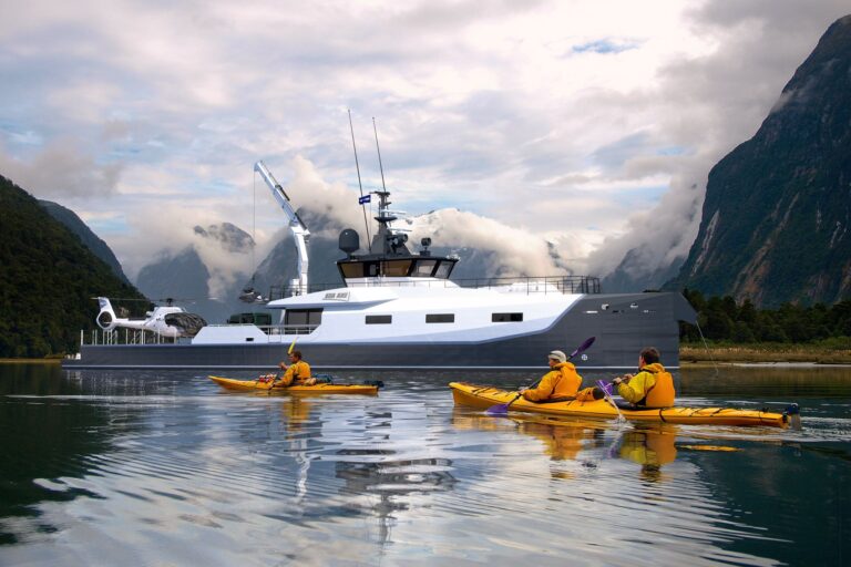 DAMEN YS 4508 Superyacht Support Vessel