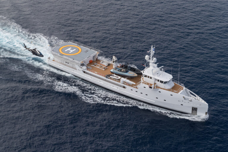 DAMEN Yacht Support GAME CHANGER   - Pre Refit